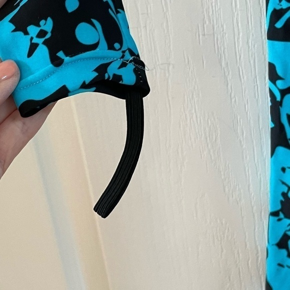 NWT Sbart women's Wetsuit Snorkling Suit With Padding Size S - Picture 8 of 10